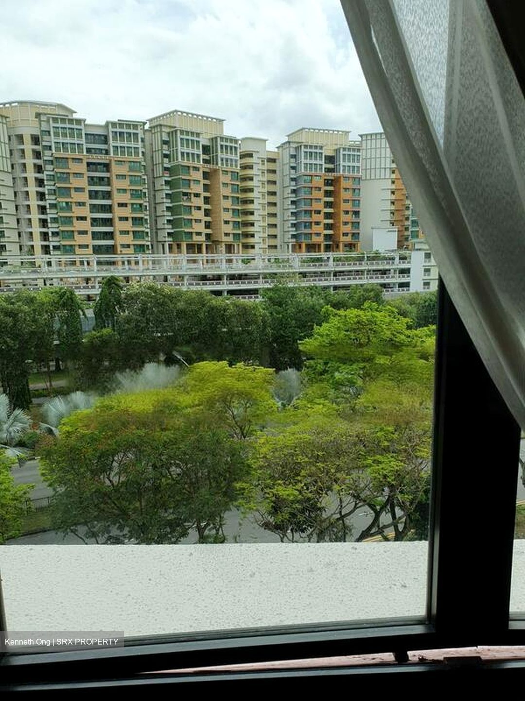 Woodsvale (D25), Condominium #479350061